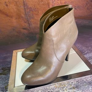 Taupe leather ankle boots